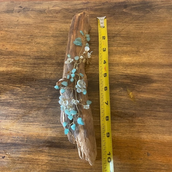 Hand Crafted Drifrtwood Wall Decor Shell Embellished 10” - Picture 5 of 8